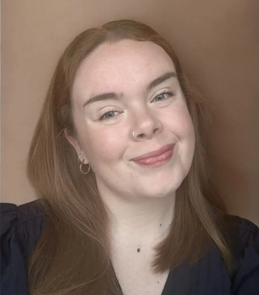 Grace Redmond headshot